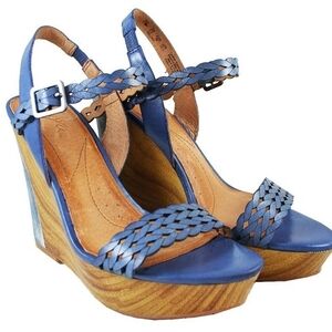 ☆Naya Blue Wedge Sandals☆